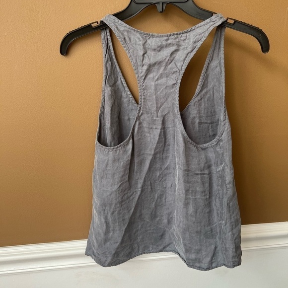 Zara Women’s Grey Razorback Lightweight Tank Top Size XS - Picture 5 of 8